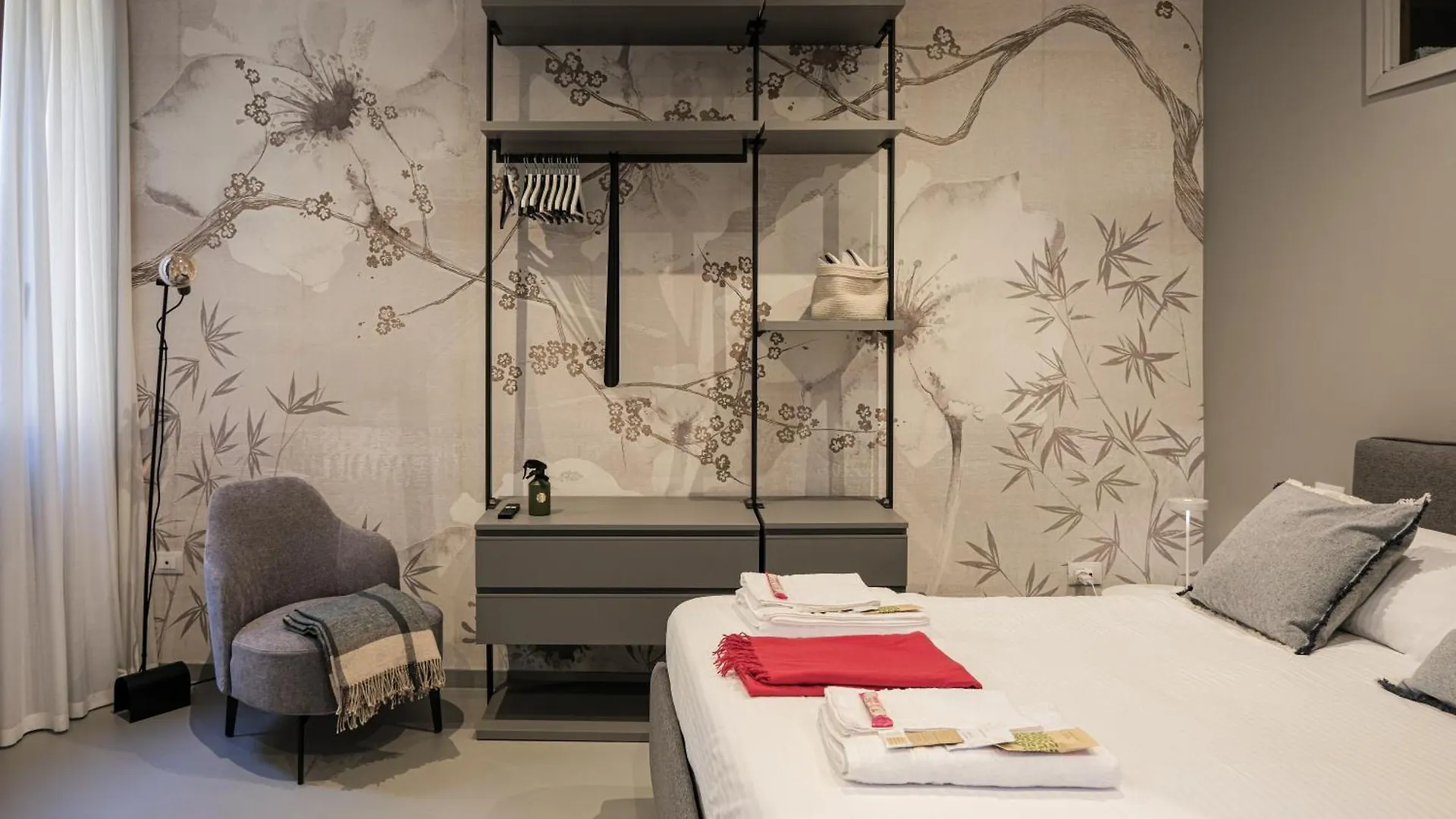 Moss & Stone - 3 Min Walk To Piazza Vittoria Brescia