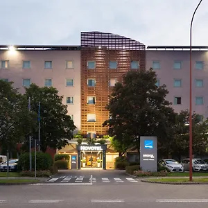מלון Novotel Due, ברשה